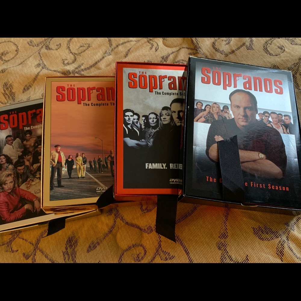 Sopranos DVD (Seasons 1-4)